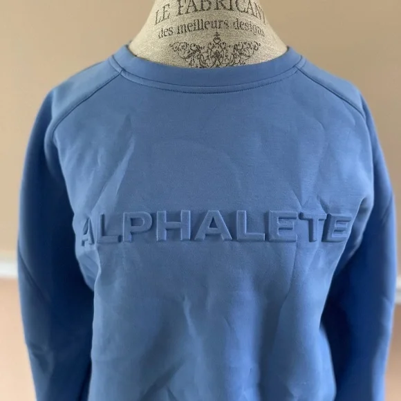 NWOT Alphalete Light Blue ELMTS Crewneck Sweater - XXL - Picture 2 of 5